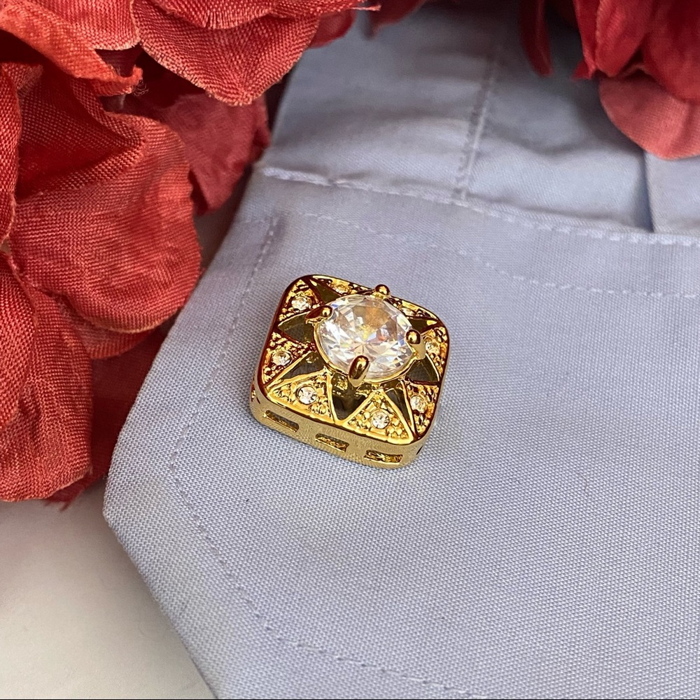 Elegant Rounded Square Gold Crystal Cufflinks - Picture 8 of 16